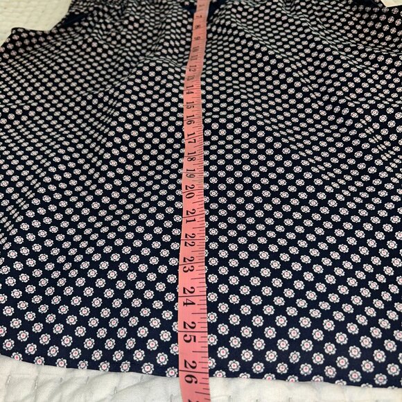 Loft Sleeveless Scoop Neck Top size Large Navy Blue - Picture 7 of 7